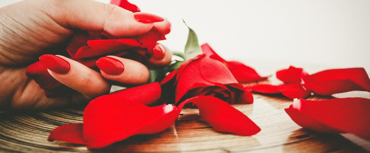 5 Ways to Make Your Nails Stronger and Longer